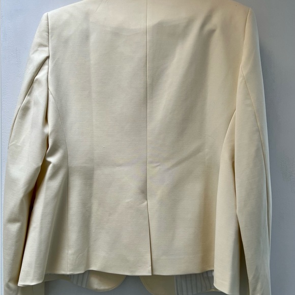 NWT DKNY blazer. - Picture 2 of 8